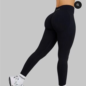 Seamless High-Waist Leggings - Black